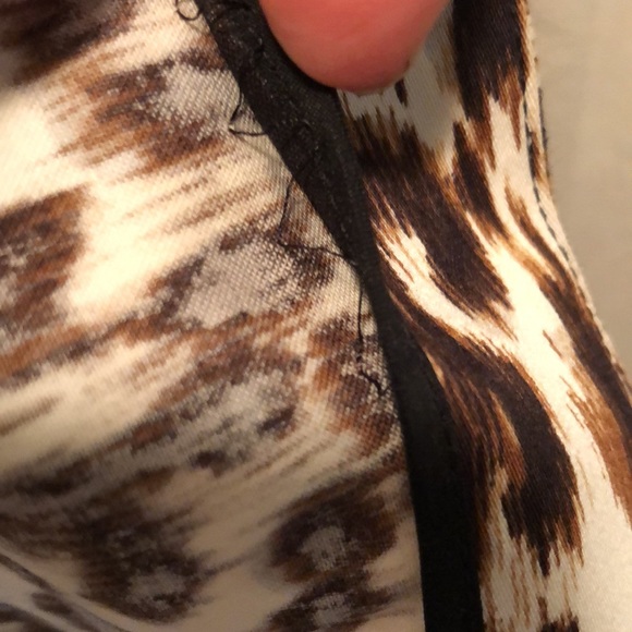 SoCa by St John Leopard Print Pencil Skirt - Picture 6 of 10